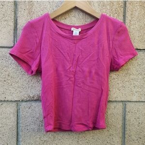 Bozzolo Ribbed Crop Top Short Sleeve Shirt size small Hot Pink Soft